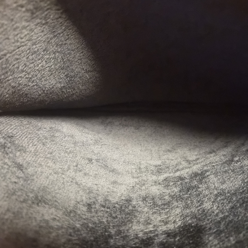 Fuzzy nation - Picture 3 of 3